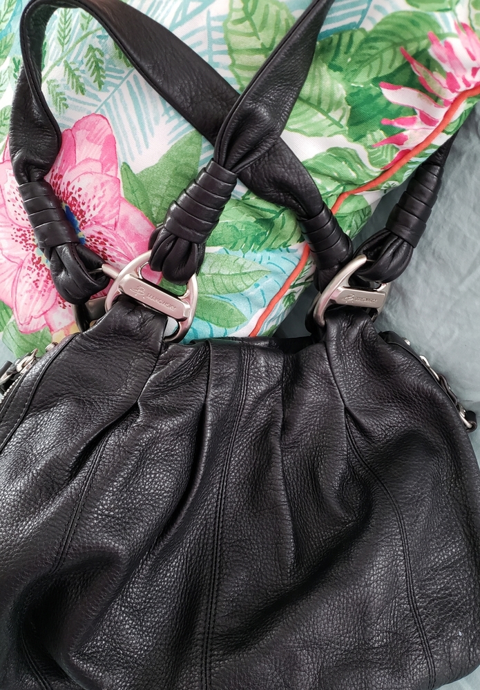 Leather bag